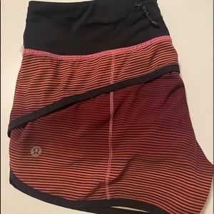 Lululemon speedup style size 4